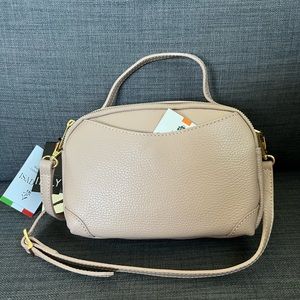 NWT ISADORA CROSSBODY SHOULDER BAG ITALIAN LEATHER